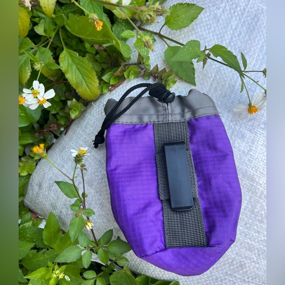 Training tote in purple- - Picture 2 of 2